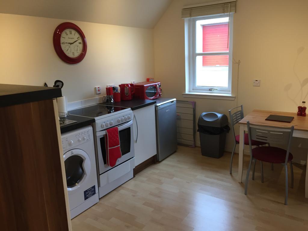 6 Varis Apartments Forres Exterior foto